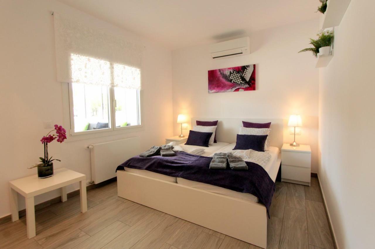 Leon Inmo Villa Magna - 12262 Empuriabrava Eksteriør bilde